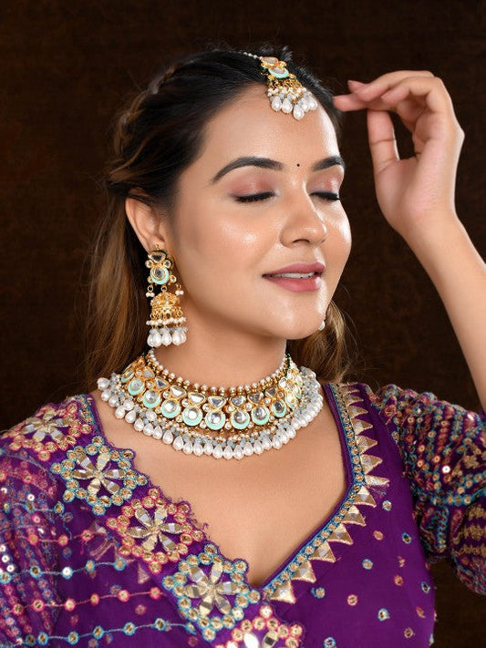 Gold-Plated Kundan Studded & Beaded Necklace With Earrings & Maang Tika