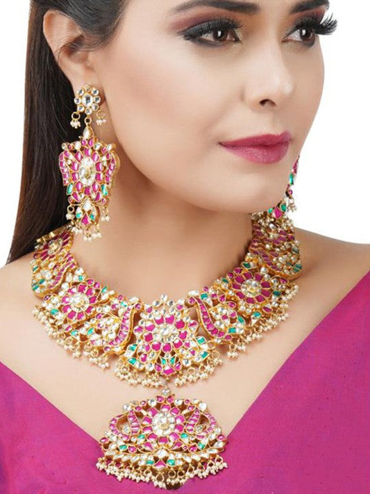 Gold-Plated Red Kundan Studded Jewellery Set