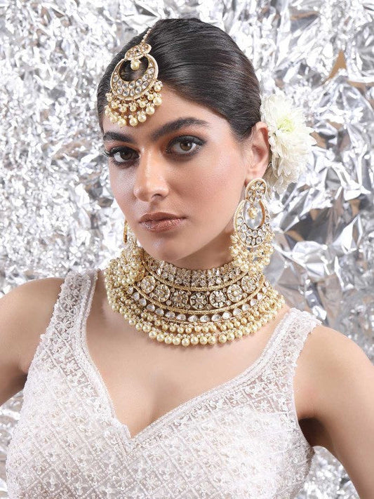 Gold-Plated Kundan Studded Jewellery Set