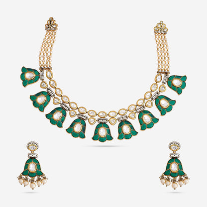 Kundan Polki Necklace Color Green Polish Victorian