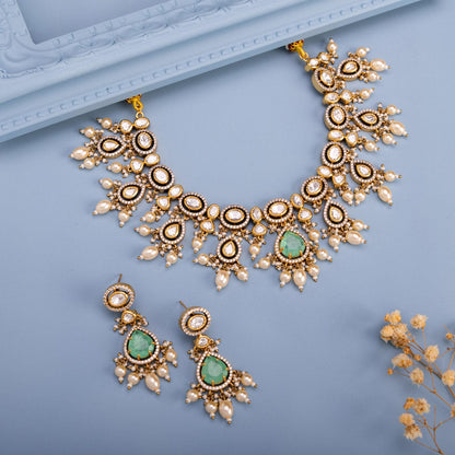 Kundan Polki Necklace Color Green Polish Gold