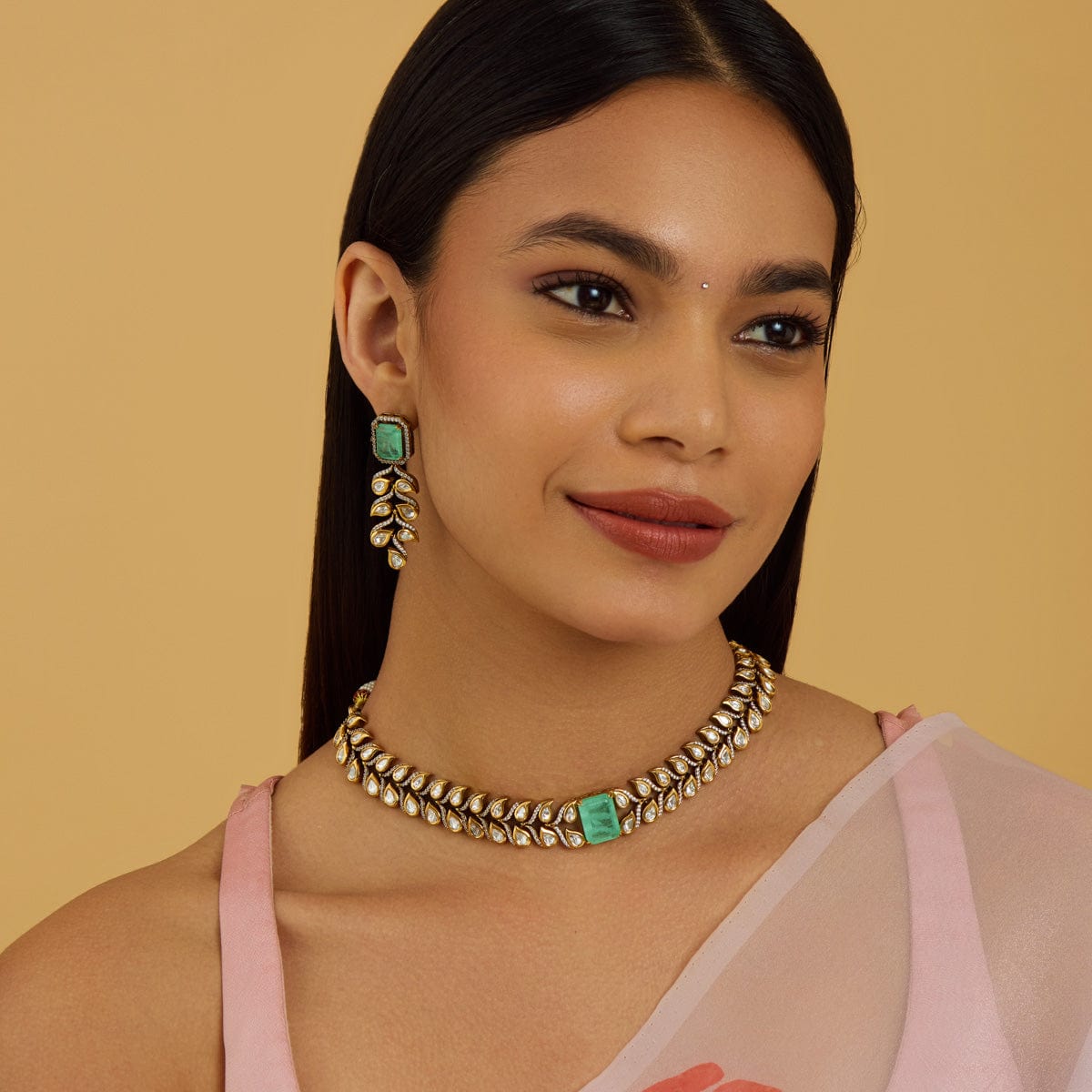 Kundan Polki Necklace Color Green Polish Victorian